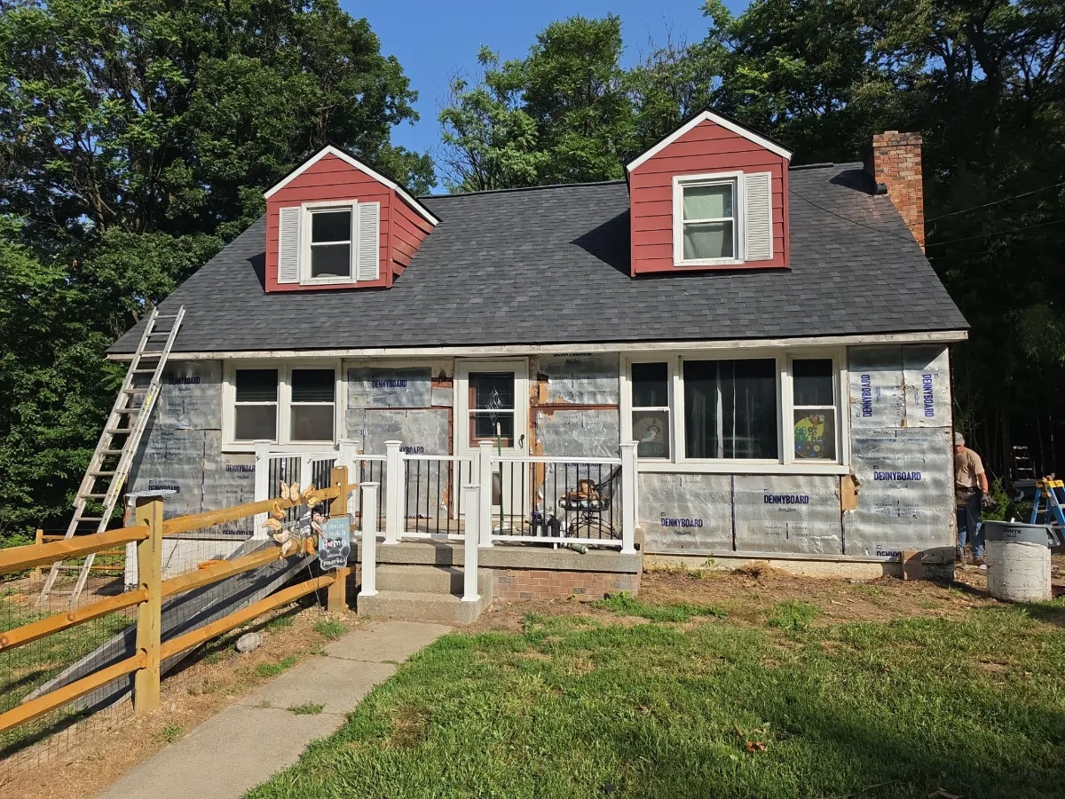 New Onyx Black roof finished in one day in Harpers Ferry, WV