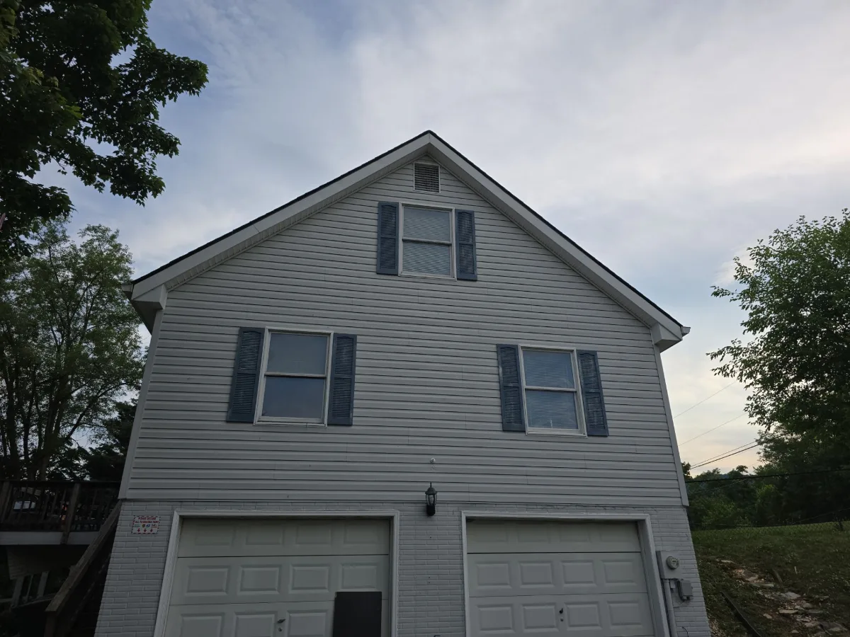 Garage end of a Mercersburg, PA home with its new roof