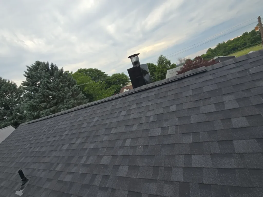 Finished Owens Corning Duration roof in Onyx Black in Waynesboro, PA